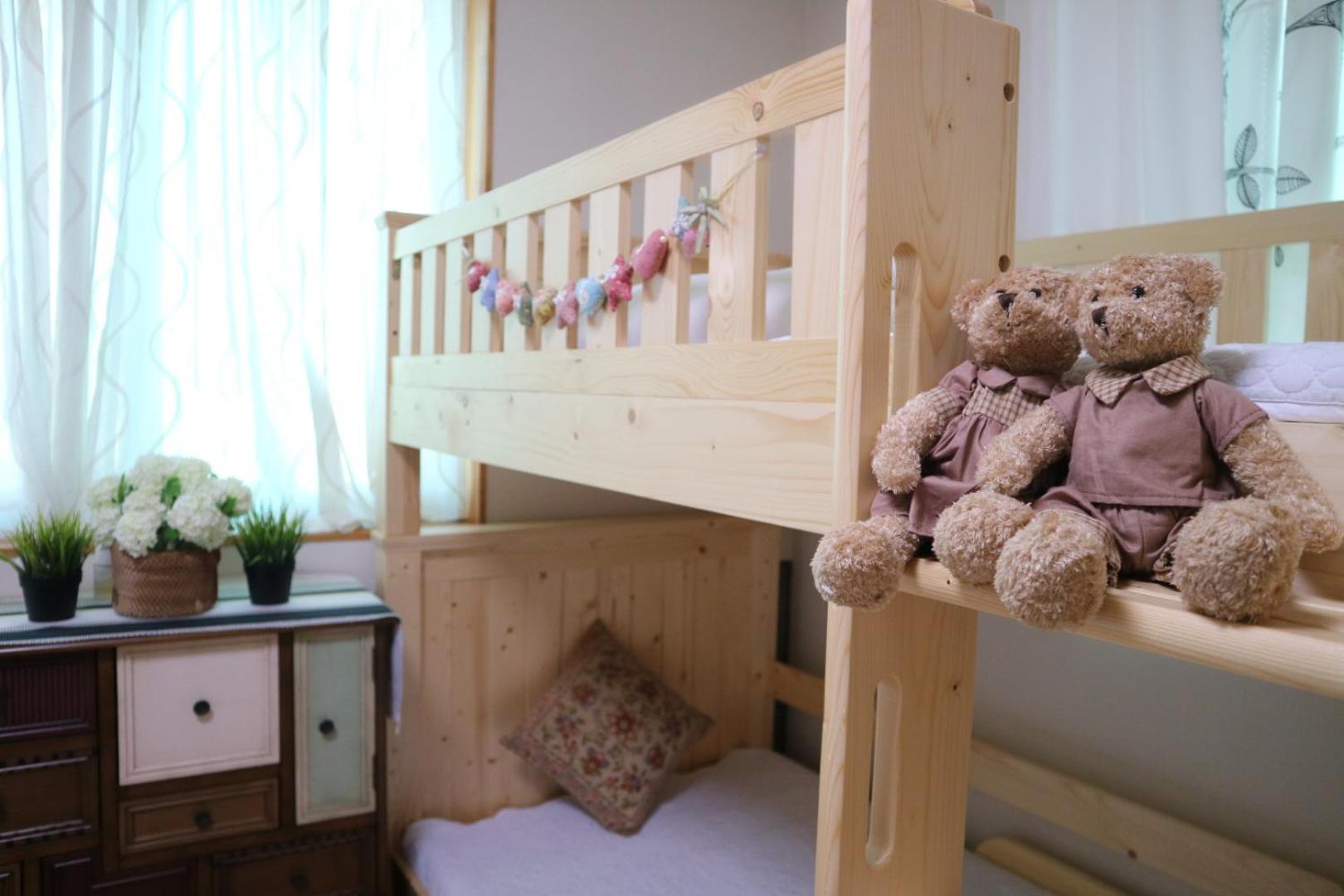 Incheon Airport Mr Kim Guest House Экстерьер фото